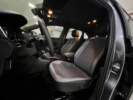 VOLKSWAGEN Nivus 1.0 4P FLEX 200 TSI HIGHLINE TURBO AUTOM�TICO, Foto 11