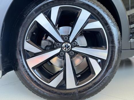 VOLKSWAGEN Nivus 1.0 4P FLEX 200 TSI HIGHLINE TURBO AUTOM�TICO, Foto 5