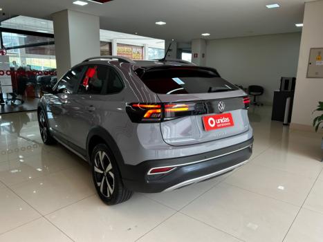VOLKSWAGEN Nivus 1.0 4P FLEX 200 TSI HIGHLINE TURBO AUTOM�TICO, Foto 4