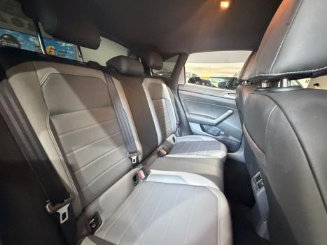 VOLKSWAGEN Nivus 1.0 4P FLEX 200 TSI HIGHLINE TURBO AUTOM�TICO, Foto 15