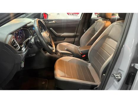 VOLKSWAGEN Nivus 1.0 4P FLEX 200 TSI HIGHLINE TURBO AUTOM�TICO, Foto 8