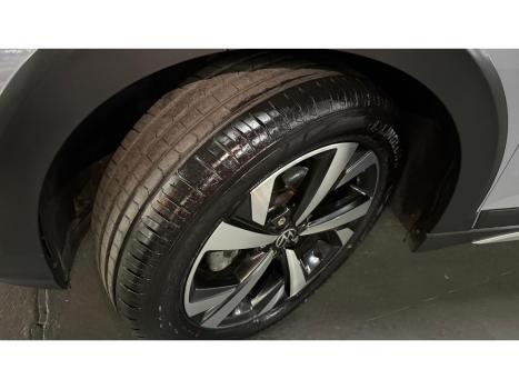 VOLKSWAGEN Nivus 1.0 4P FLEX 200 TSI HIGHLINE TURBO AUTOM�TICO, Foto 10