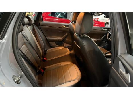 VOLKSWAGEN Nivus 1.0 4P FLEX 200 TSI HIGHLINE TURBO AUTOM�TICO, Foto 23