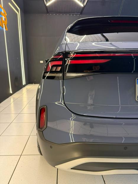 VOLKSWAGEN Nivus 1.0 4P FLEX 200 TSI HIGHLINE TURBO AUTOMÁTICO, Foto 4