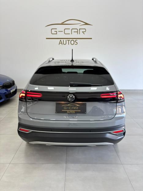 VOLKSWAGEN Nivus 1.0 4P FLEX 200 TSI HIGHLINE TURBO AUTOM�TICO, Foto 6