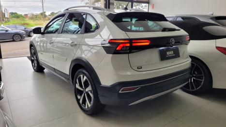 VOLKSWAGEN Nivus 1.0 4P FLEX 200 TSI HIGHLINE TURBO AUTOMÁTICO, Foto 5