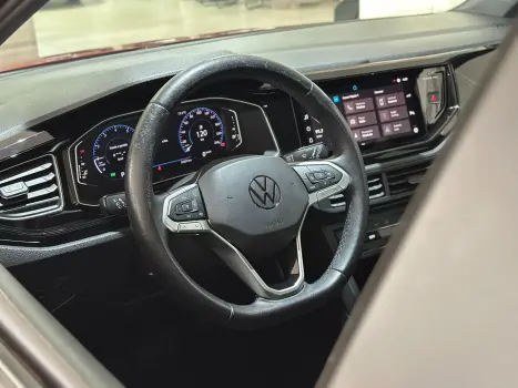 VOLKSWAGEN Nivus 1.0 4P FLEX 200 TSI HIGHLINE TURBO AUTOM�TICO, Foto 9