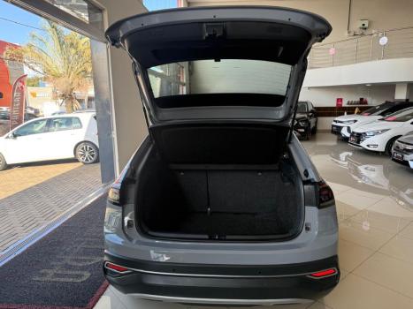 VOLKSWAGEN Nivus 1.0 4P FLEX 200 TSI HIGHLINE TURBO AUTOMÁTICO, Foto 10
