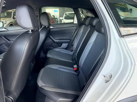VOLKSWAGEN Nivus 1.0 4P FLEX 200 TSI HIGHLINE TURBO AUTOMÁTICO, Foto 16