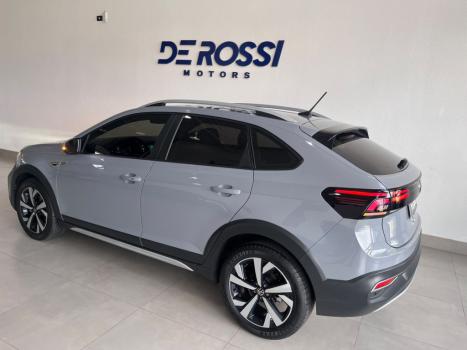 VOLKSWAGEN Nivus 1.0 4P FLEX 200 TSI HIGHLINE TURBO AUTOMÁTICO, Foto 2