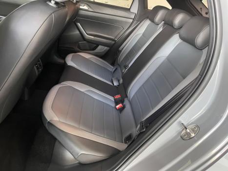 VOLKSWAGEN Nivus 1.0 4P FLEX 200 TSI HIGHLINE TURBO AUTOMÁTICO, Foto 10