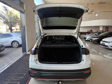 VOLKSWAGEN Nivus 1.0 4P FLEX 200 TSI HIGHLINE TURBO AUTOMÁTICO, Foto 10