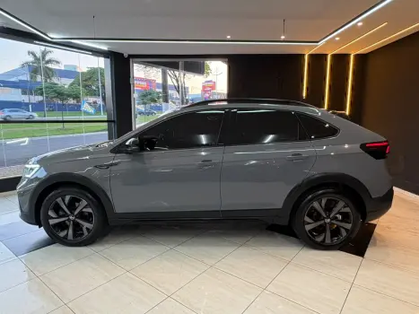 VOLKSWAGEN Nivus 1.0 4P FLEX 200 TSI HIGHLINE TURBO AUTOMÁTICO, Foto 5