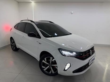 VOLKSWAGEN Nivus 1.0 4P FLEX 200 TSI HIGHLINE TURBO AUTOMÁTICO, Foto 13
