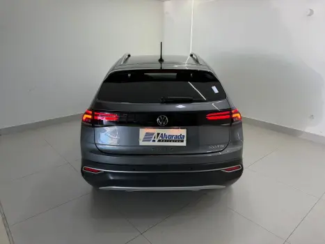 VOLKSWAGEN Nivus 1.0 4P FLEX 200 TSI HIGHLINE TURBO AUTOMÁTICO, Foto 10