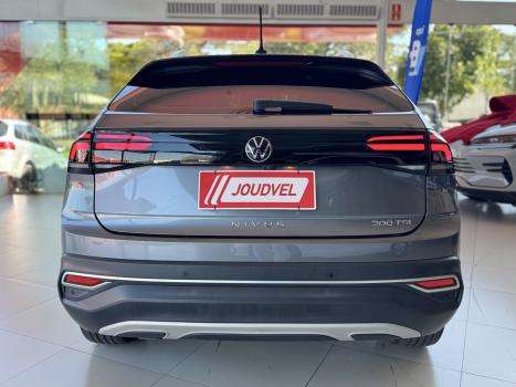 VOLKSWAGEN Nivus 1.0 4P FLEX 200 TSI HIGHLINE TURBO AUTOMÁTICO, Foto 6