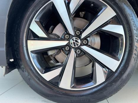 VOLKSWAGEN Nivus 1.0 4P FLEX 200 TSI HIGHLINE TURBO AUTOMÁTICO, Foto 9