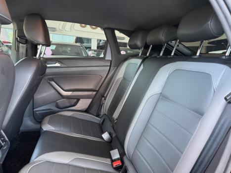 VOLKSWAGEN Nivus 1.0 4P FLEX 200 TSI HIGHLINE TURBO AUTOMÁTICO, Foto 10