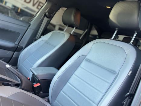 VOLKSWAGEN Nivus 1.0 4P FLEX 200 TSI HIGHLINE TURBO AUTOMÁTICO, Foto 16