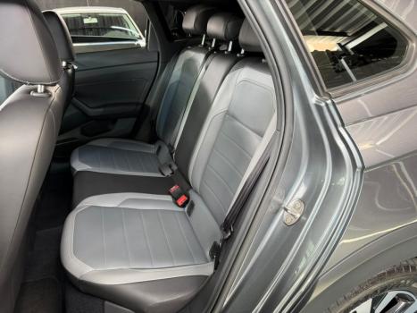 VOLKSWAGEN Nivus 1.0 4P FLEX 200 TSI HIGHLINE TURBO AUTOMÁTICO, Foto 12