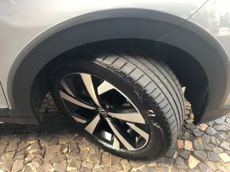 VOLKSWAGEN Nivus 1.0 4P FLEX 200 TSI HIGHLINE TURBO AUTOMÁTICO, Foto 12
