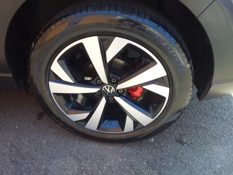 VOLKSWAGEN Nivus 1.0 4P FLEX 200 TSI HIGHLINE TURBO AUTOMÁTICO, Foto 4
