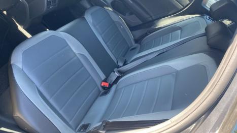 VOLKSWAGEN Nivus 1.0 4P FLEX 200 TSI HIGHLINE TURBO AUTOMÁTICO, Foto 7
