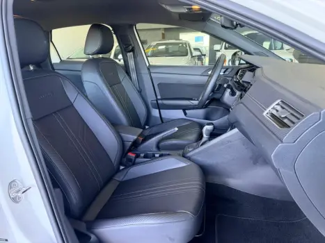 VOLKSWAGEN Nivus 1.0 4P FLEX 200 TSI HIGHLINE TURBO AUTOMÁTICO, Foto 17