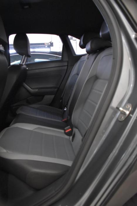 VOLKSWAGEN Nivus 1.0 4P FLEX 200 TSI HIGHLINE TURBO AUTOMÁTICO, Foto 19