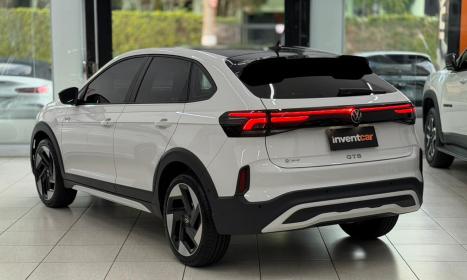 VOLKSWAGEN Nivus 1.4 250 TSI TOTAL FLEX GTS AUTOM�TICO, Foto 3