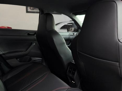 VOLKSWAGEN Nivus 1.4 250 TSI TOTAL FLEX GTS AUTOM�TICO, Foto 12