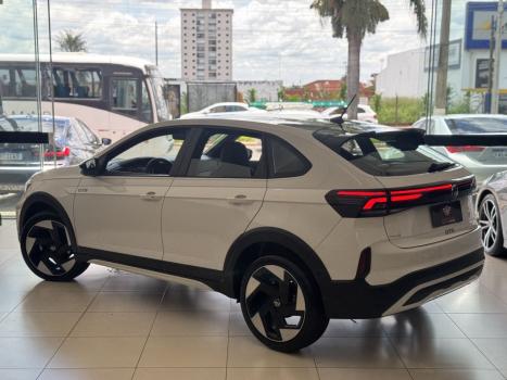 VOLKSWAGEN Nivus 1.4 250 TSI TOTAL FLEX GTS AUTOM�TICO, Foto 4