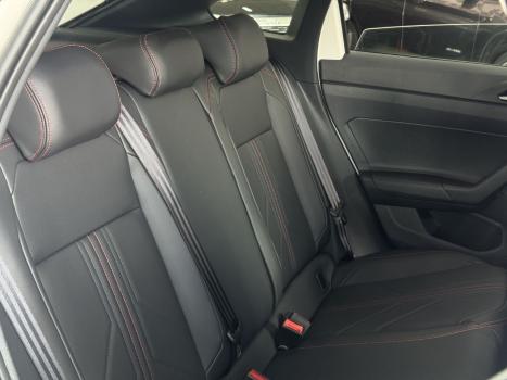 VOLKSWAGEN Nivus 1.4 250 TSI TOTAL FLEX GTS AUTOM�TICO, Foto 10