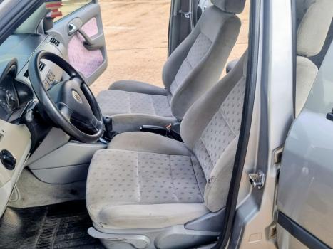 VOLKSWAGEN Parati 1.8 4P G3, Foto 14