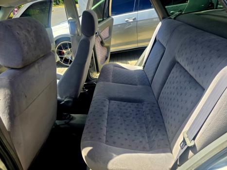 VOLKSWAGEN Parati 1.8 GLS, Foto 5