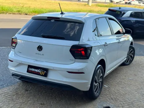 VOLKSWAGEN Polo Hatch 1.0 4P 170 TSI HIGHLINE AUTOMÁTICO, Foto 12 VOLKSWAGEN Polo Hatch 1.0 4P 170 TSI HIGHLINE AUTOMÁTICO, Foto 12