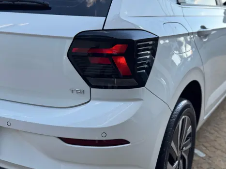 VOLKSWAGEN Polo Hatch 1.0 4P 170 TSI HIGHLINE AUTOMÁTICO, Foto 13 VOLKSWAGEN Polo Hatch 1.0 4P 170 TSI HIGHLINE AUTOMÁTICO, Foto 13