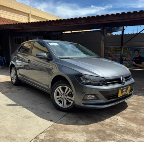 VOLKSWAGEN Polo Hatch 1.0 12V 4P 200 TSI  COMFORTLINE AUTOM�TICO, Foto 3