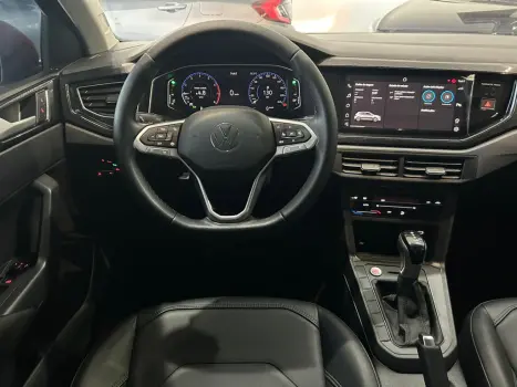 VOLKSWAGEN Polo Hatch 1.0 4P 170 TSI HIGHLINE AUTOMÁTICO, Foto 6 VOLKSWAGEN Polo Hatch 1.0 4P 170 TSI HIGHLINE AUTOMÁTICO, Foto 6