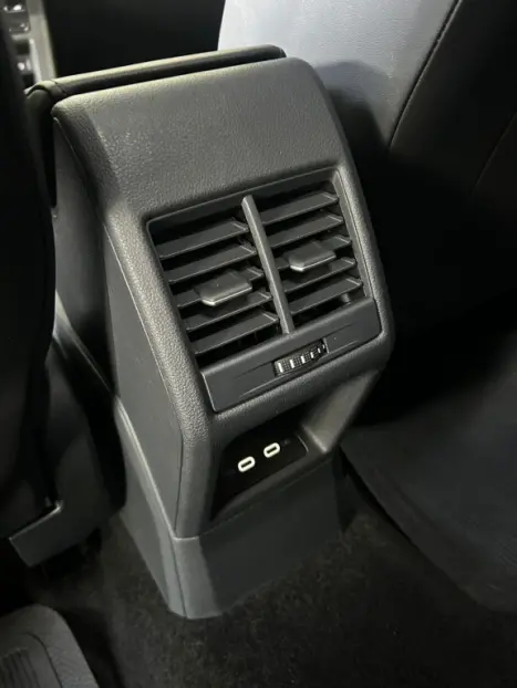 VOLKSWAGEN Polo Hatch 1.0 4P 170 TSI HIGHLINE AUTOMÁTICO, Foto 14 VOLKSWAGEN Polo Hatch 1.0 4P 170 TSI HIGHLINE AUTOMÁTICO, Foto 14