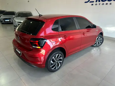 VOLKSWAGEN Polo Hatch 1.0 4P 170 TSI HIGHLINE AUTOMÁTICO, Foto 15 VOLKSWAGEN Polo Hatch 1.0 4P 170 TSI HIGHLINE AUTOMÁTICO, Foto 15