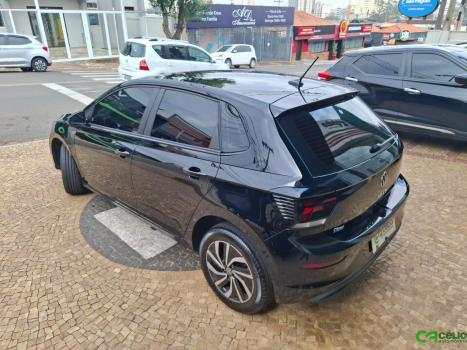 VOLKSWAGEN Polo Hatch 1.0 4P 170 TSI HIGHLINE AUTOMÁTICO, Foto 9 VOLKSWAGEN Polo Hatch 1.0 4P 170 TSI HIGHLINE AUTOMÁTICO, Foto 9