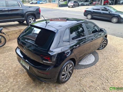 VOLKSWAGEN Polo Hatch 1.0 4P 170 TSI HIGHLINE AUTOMÁTICO, Foto 14 VOLKSWAGEN Polo Hatch 1.0 4P 170 TSI HIGHLINE AUTOMÁTICO, Foto 14