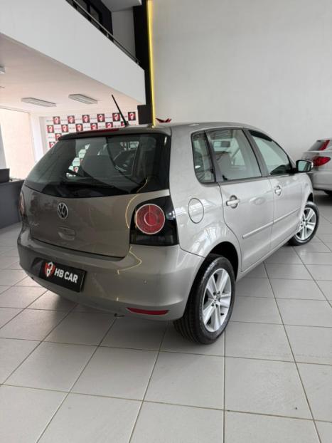 VOLKSWAGEN Polo Hatch 1.6 4P, Foto 9