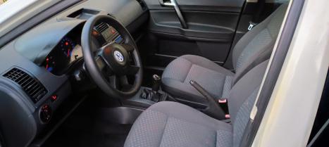 VOLKSWAGEN Polo Hatch 1.6 4P, Foto 6 VOLKSWAGEN Polo Hatch 1.6 4P, Foto 6