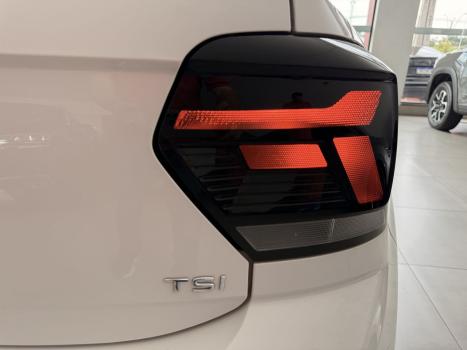 VOLKSWAGEN Polo Hatch 1.0 4P 170 TSI HIGHLINE AUTOMTICO, Foto 12