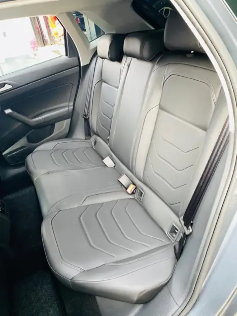 VOLKSWAGEN Polo Hatch 1.0 4P 170 TSI HIGHLINE AUTOMTICO, Foto 16