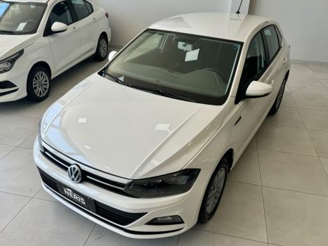 VOLKSWAGEN Polo Hatch 1.0 12V 4P 200 TSI  COMFORTLINE AUTOMTICO, Foto 4