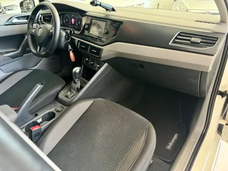 VOLKSWAGEN Polo Hatch 1.0 12V 4P 200 TSI  COMFORTLINE AUTOMTICO, Foto 8