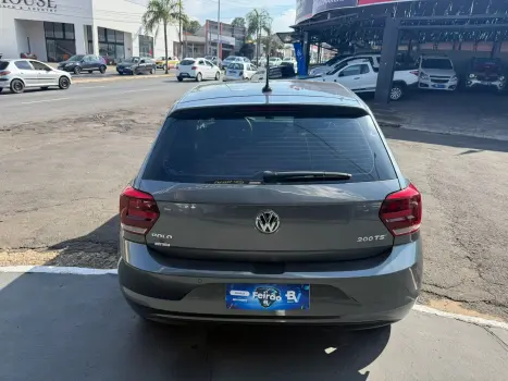 VOLKSWAGEN Polo Hatch 1.0 12V 4P 200 TSI HIGHLINE AUTOM�TICO, Foto 7